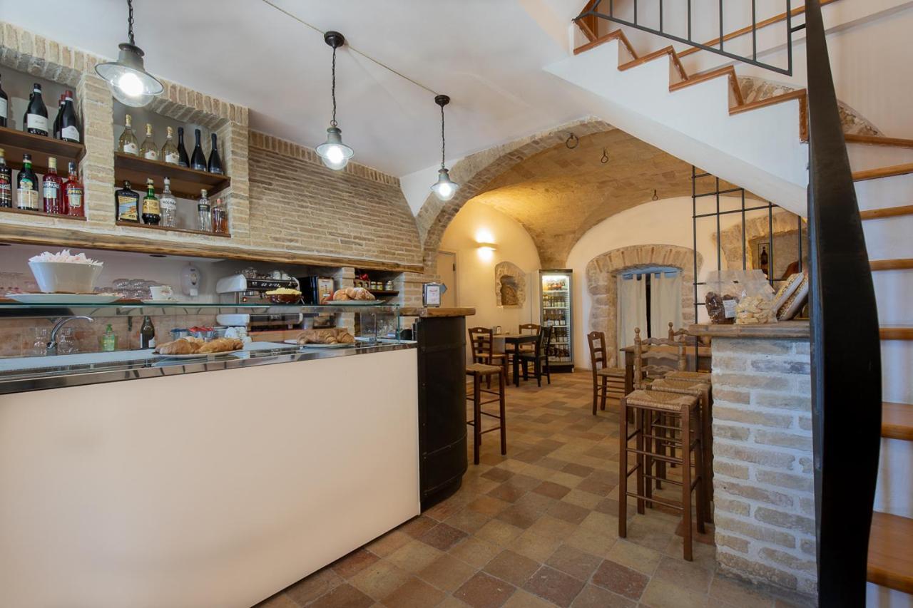 Cuore Nero Food And Relax Santo Stefano Di Sessanio Exterior photo